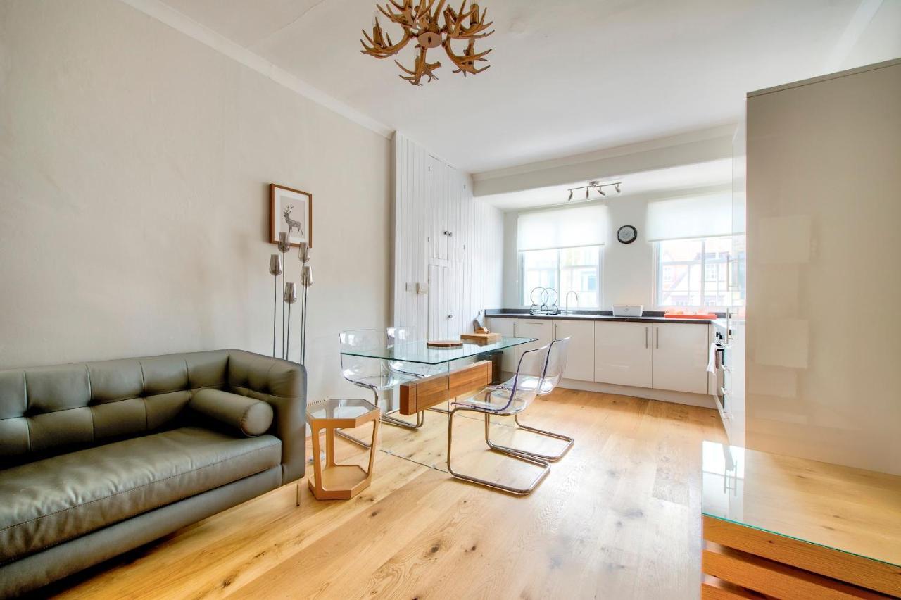 Апартаменты Pass The Keys Modern 3 Bed Flat On The Historic Royal Mile Эдинбург Экстерьер фото