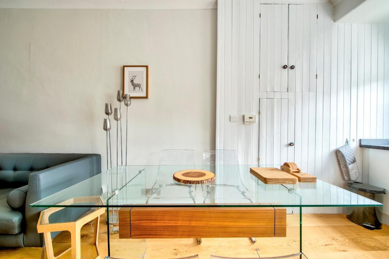Апартаменты Pass The Keys Modern 3 Bed Flat On The Historic Royal Mile Эдинбург Экстерьер фото
